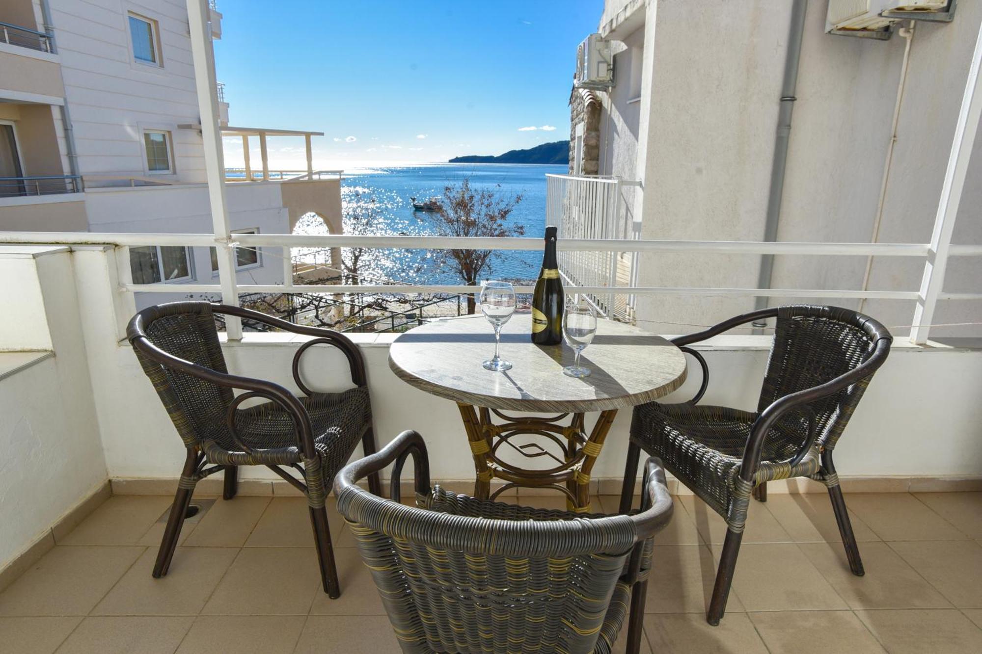 Apartments Milos Kaladjurdjevic بودفا المظهر الخارجي الصورة